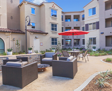 Sendero Bluffs Senior Apartment Homes Accent Image